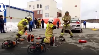 В Свердловской области выбрали лучших пожарных и спасателей МЧС В Свердловской области выбрали лучших пожарных и спасателей МЧС