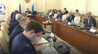 Свердловские власти вводит дополнительные меры по борьбе с коррупцией