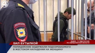 Бил по голове бутылкой из-под шампанского: пострадавшая чудом осталась жива Бил по голове бутылкой из-под шампанского: пострадавшая чудом осталась жива