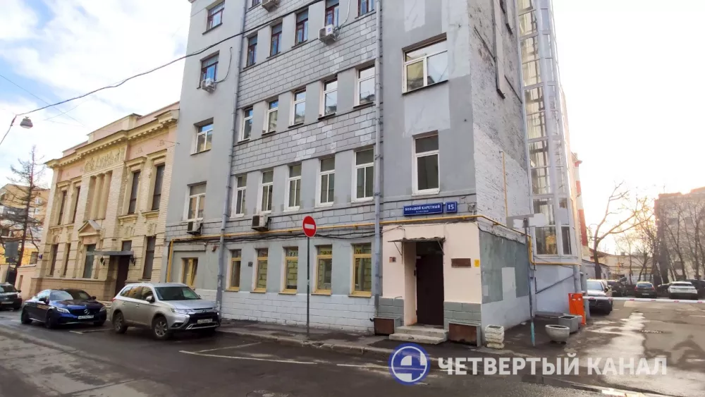 Бизнесмен Андрей Гавриловский купил знаменитую квартиру, где записывались песни Владимира Высоцкого