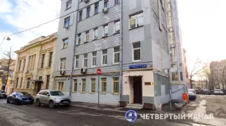 Бизнесмен Андрей Гавриловский купил знаменитую квартиру, где записывались песни Владимира Высоцкого Бизнесмен Андрей Гавриловский купил знаменитую квартиру, где записывались песни Владимира Высоцкого