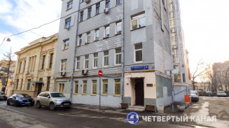 Бизнесмен Андрей Гавриловский купил знаменитую квартиру, где записывались песни Владимира Высоцкого Бизнесмен Андрей Гавриловский купил знаменитую квартиру, где записывались песни Владимира Высоцкого