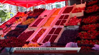 Торговля овощами и фруктами из "Газели" возмутила горожан Торговля овощами и фруктами из "Газели" возмутила горожан