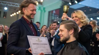 Модный фестиваль «Best Ural Fest» проходит в Екатеринбурге Модный фестиваль «Best Ural Fest» проходит в Екатеринбурге