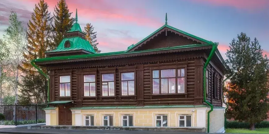 В Екатеринбурге после реставрации открылся музей «Литературная жизнь Урала XIX века В Екатеринбурге после реставрации открылся музей «Литературная жизнь Урала XIX века