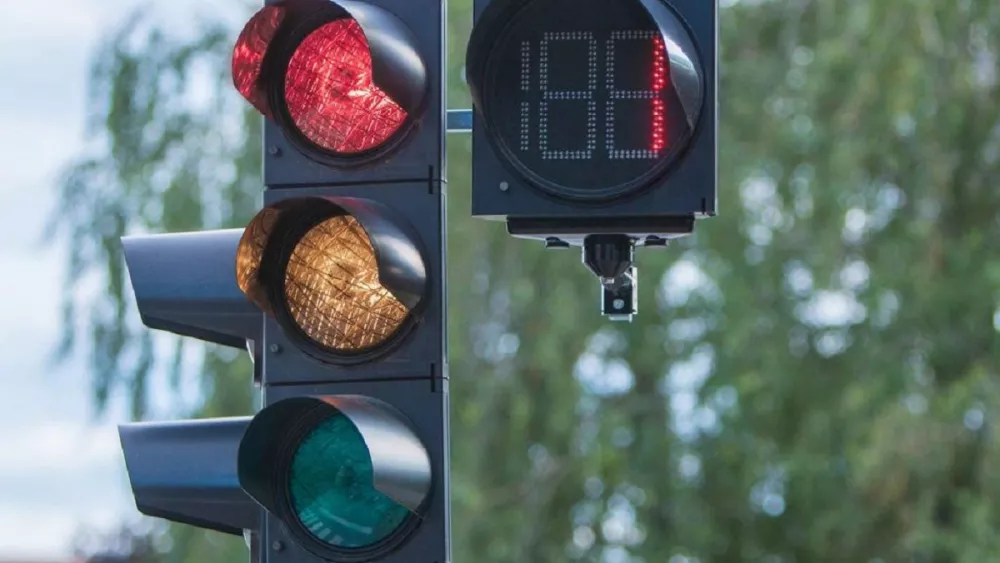 Госавтоинспекция Свердловской области предупреждает о проблемах в работе светофоров