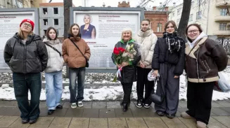 В Екатеринбурге открыли аллею славы учителей дополнительного образования В Екатеринбурге открыли аллею славы учителей дополнительного образования