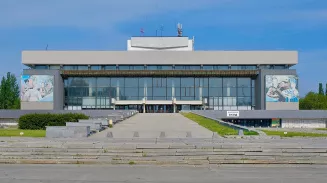 ДК «Уралмаш» в Екатеринбурге отремонтируют за 147,7 млн рублей ДК «Уралмаш» в Екатеринбурге отремонтируют за 147,7 млн рублей