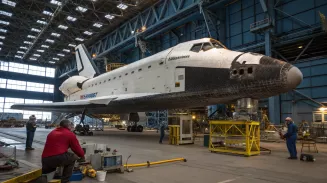 Космический корабль "Буран" проходит активную стадию реставрации Космический корабль "Буран" проходит активную стадию реставрации