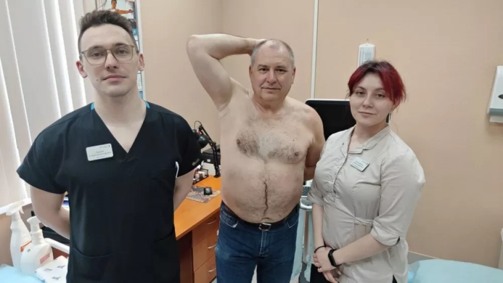 В Екатеринбурге врачи спасли мужчину с метастазом рака, не найдя первоначальную опухоль