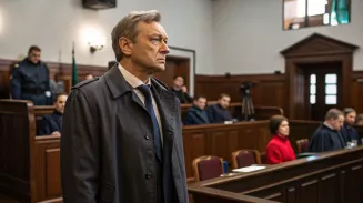 Экс-глава Дегтярска Вадим Пильников предстал перед судом Экс-глава Дегтярска Вадим Пильников предстал перед судом