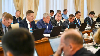 Стадион в Новоуральске начнут реконструировать в июне Стадион в Новоуральске начнут реконструировать в июне