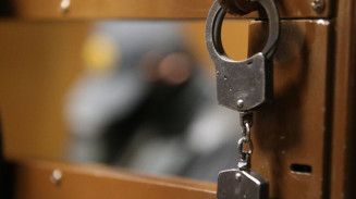 В Екатеринбурге задержали руководителя центра по приему экзаменов для мигрантов В Екатеринбурге задержали руководителя центра по приему экзаменов для мигрантов