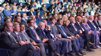 Екатеринбург принимает 18-й Европейско-Азиатский правовой конгресс Екатеринбург принимает 18-й Европейско-Азиатский правовой конгресс