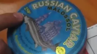 Турист пытался незаконно вывезти в Грузию килограмм чёрной икры Турист пытался незаконно вывезти в Грузию килограмм чёрной икры