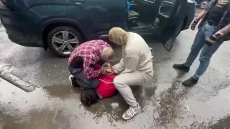 В Екатеринбурге экс-главу НИИ задержали делу о вымогательстве В Екатеринбурге экс-главу НИИ задержали делу о вымогательстве