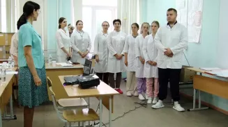 Более 300 медиков готовы к работе в городских больницах Более 300 медиков готовы к работе в городских больницах