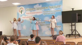 Участники фестиваля «Уральская ночь музыки» выступили перед пациентами областной детской клинической больницы Участники фестиваля «Уральская ночь музыки» выступили перед пациентами областной детской клинической больницы