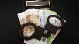 Свердловский суд аннулировал кредиты, оформленные мошенниками на екатеринбуржца Свердловский суд аннулировал кредиты, оформленные мошенниками на екатеринбуржца