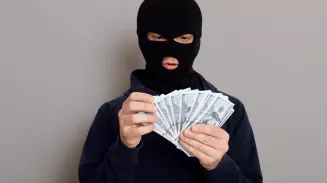 Мошенники продают фальшивые билеты на матч Дацюка в Екатеринбурге