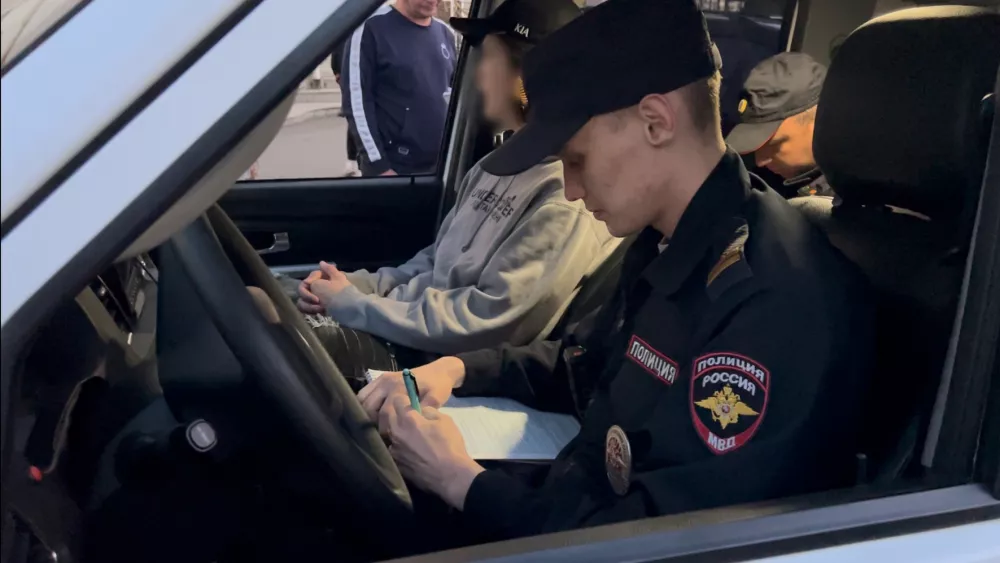 Полиция задержала 20 подростков за нарушение комендантского часа