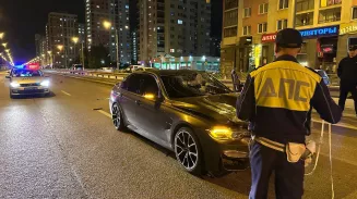 В Екатеринбурге BMW сбил пешехода на улице Краснолесья
