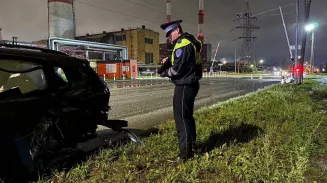 Водитель с 80 штрафами погиб в ДТП на Московском шоссе, пострадал 18-летний парень(77 знаков с пробелами) Водитель с 80 штрафами погиб в ДТП на Московском шоссе, пострадал 18-летний парень(77 знаков с пробелами)