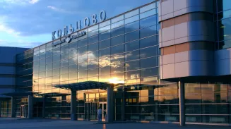 Аэропорт Кольцово обслужил 2,5 млн пассажиров за лето 2025 года