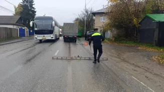 4 пассажира пострадали при столкновении автобусов в Екатеринбурге 4 пассажира пострадали при столкновении автобусов в Екатеринбурге