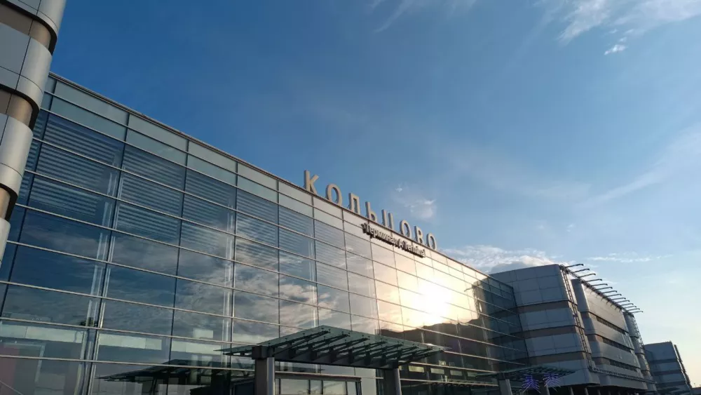 Рейс Екатеринбург – Анталья задержали в Кольцово на 16,5 часов