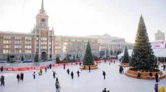 В Екатеринбурге введут запрет на продажу алкоголя у новогодних площадок В Екатеринбурге введут запрет на продажу алкоголя у новогодних площадок
