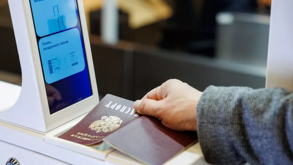 В аэропорту Кольцово заработала система саморегистрации пассажиров