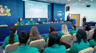 «Уралочка-НТМК» представила обновленный состав на старт сезона 2025/2026 «Уралочка-НТМК» представила обновленный состав на старт сезона 2025/2026