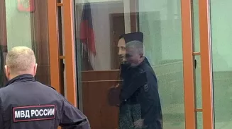 Мужчина приговорен к 20 годам колонии за убийство двух человек и кражу банковской карты Мужчина приговорен к 20 годам колонии за убийство двух человек и кражу банковской карты