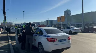 Десятки нарушений выявили в ходи рейда по такси Екатеринбурга Десятки нарушений выявили в ходи рейда по такси Екатеринбурга