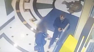 Просил деньги у прохожих: в Екатеринбурге задержан мошенник Просил деньги у прохожих: в Екатеринбурге задержан мошенник