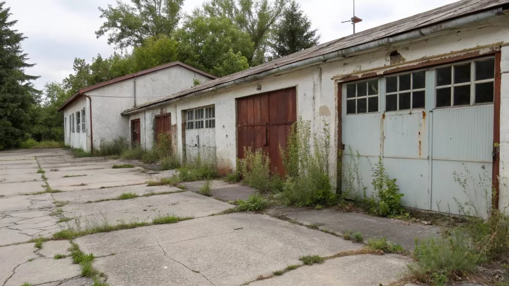 Cотни старых гаражей снесут в Екатеринбурге Cотни старых гаражей снесут в Екатеринбурге