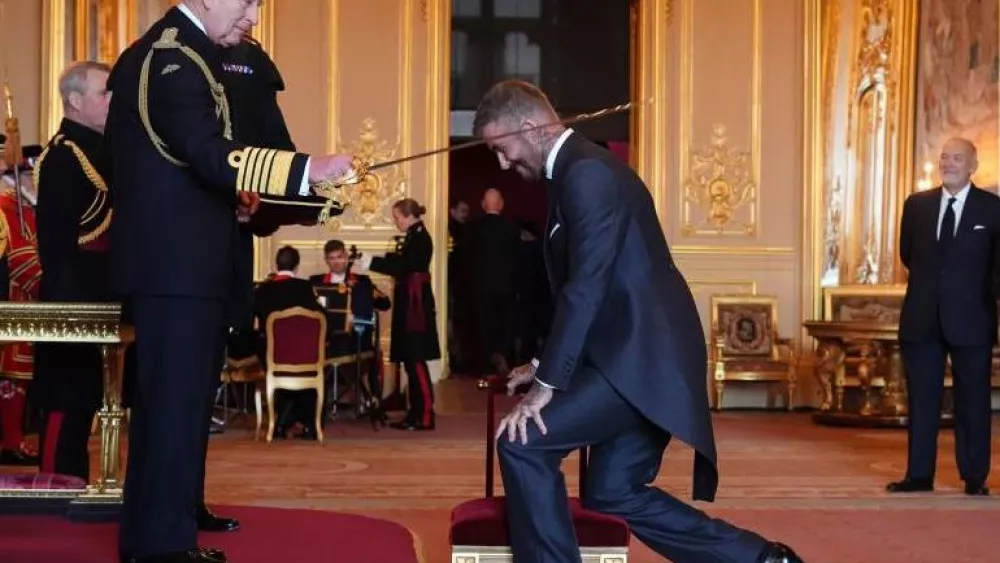 Футболиста Дэвида Бэкхема посвятили в рыцари Футболиста Дэвида Бэкхема посвятили в рыцари