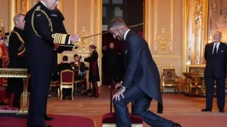 Футболиста Дэвида Бэкхема посвятили в рыцари Футболиста Дэвида Бэкхема посвятили в рыцари