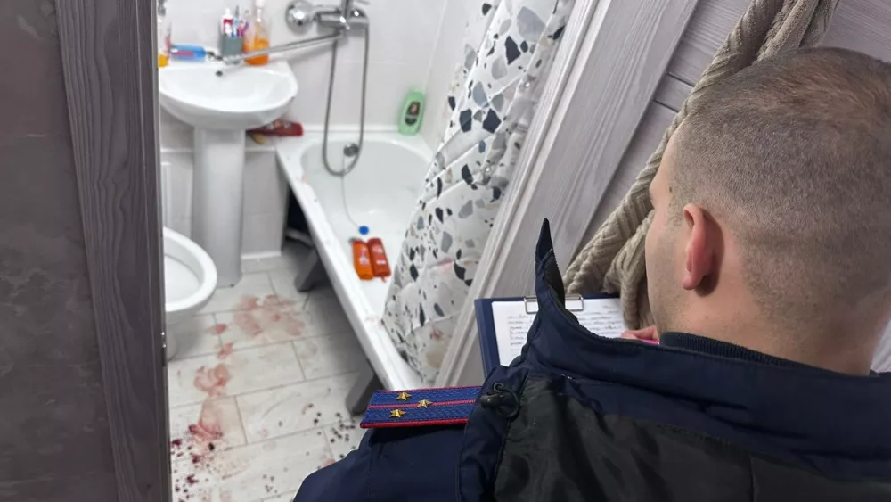 В Екатеринбурге директор магазина зарезал женщину и ранил двух человек В Екатеринбурге директор магазина зарезал женщину и ранил двух человек