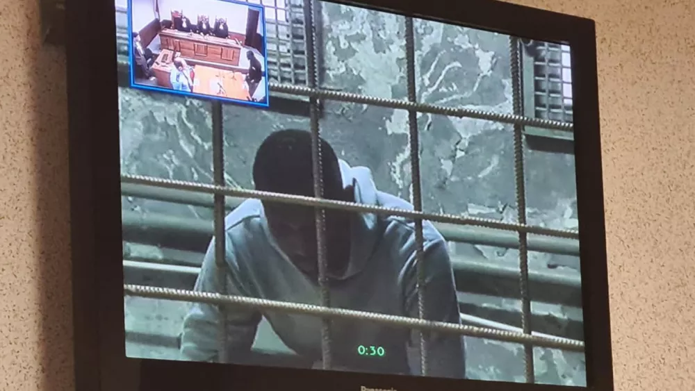 Камерунец получил 8 лет колонии за наркобизнес в Екатеринбурге Камерунец получил 8 лет колонии за наркобизнес в Екатеринбурге