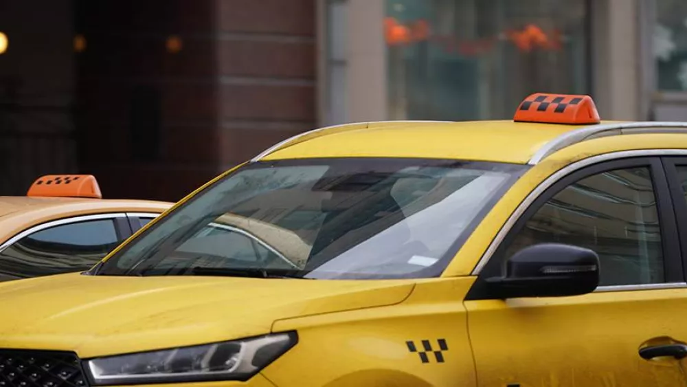 Иномарки могут остаться в такси, но только у частных водителей Иномарки могут остаться в такси, но только у частных водителей