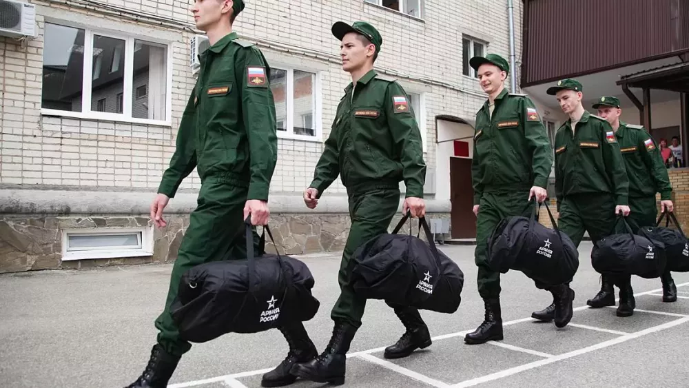 Отсрочку от армии после получения диплома хотят давать в России Отсрочку от армии после получения диплома хотят давать в России