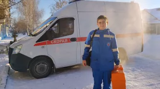 Студент-медик спас пострадавших в страшном ДТП под Алапаевском Студент-медик спас пострадавших в страшном ДТП под Алапаевском