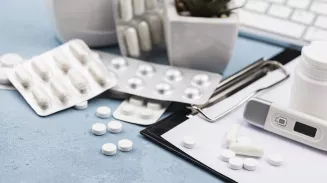 Владимир Путин поручил решить проблему с нехваткой льготных лекарств в аптеках