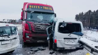 4 автомобиля столкнулись на трассе Екатеринбург–Тюмень