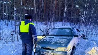 Водитель ВАЗ-2114 погиб в ДТП с Hyundai Solaris на трассе Екатеринбург – Нижний Тагил Водитель ВАЗ-2114 погиб в ДТП с Hyundai Solaris на трассе Екатеринбург – Нижний Тагил