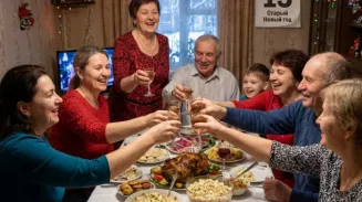 Почему мы празднуем Новый год дважды и кто в этом «виноват»? — вся правда о Старом Новом годе Почему мы празднуем Новый год дважды и кто в этом «виноват»? — вся правда о Старом Новом годе