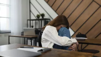 Сменить работу или сдать биохимию, если вам грустно после праздников, посоветовал психолог