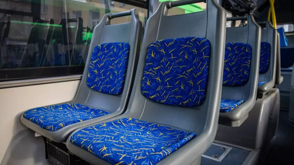 Аномальные морозы замедлили движение общественного транспорта в Екатеринбурге